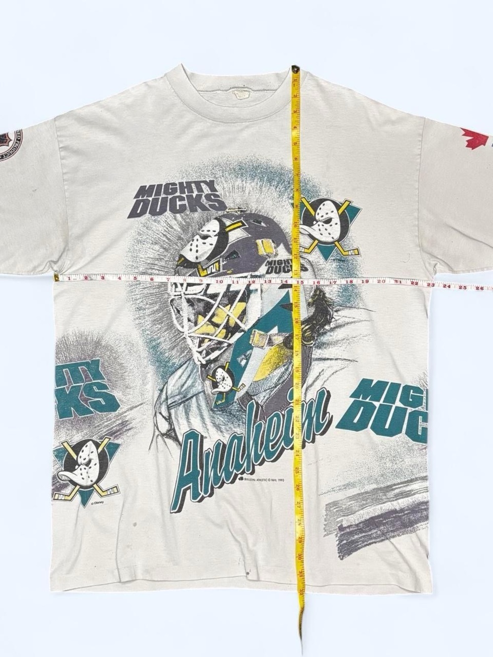 1993 Anaheim Mighty Ducks Bulletin Athletic AOP Vintage NHL T-Shirt NHL Hockey - Picture 8 of 8